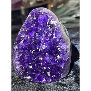 3.25 URUGUAYAN AMETHYST